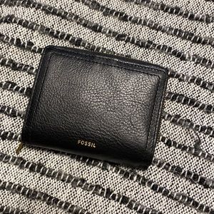 NWT Fossil Wallet Black